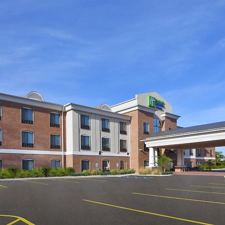 Holiday Inn Express Niles By Ihg Екстер'єр фото