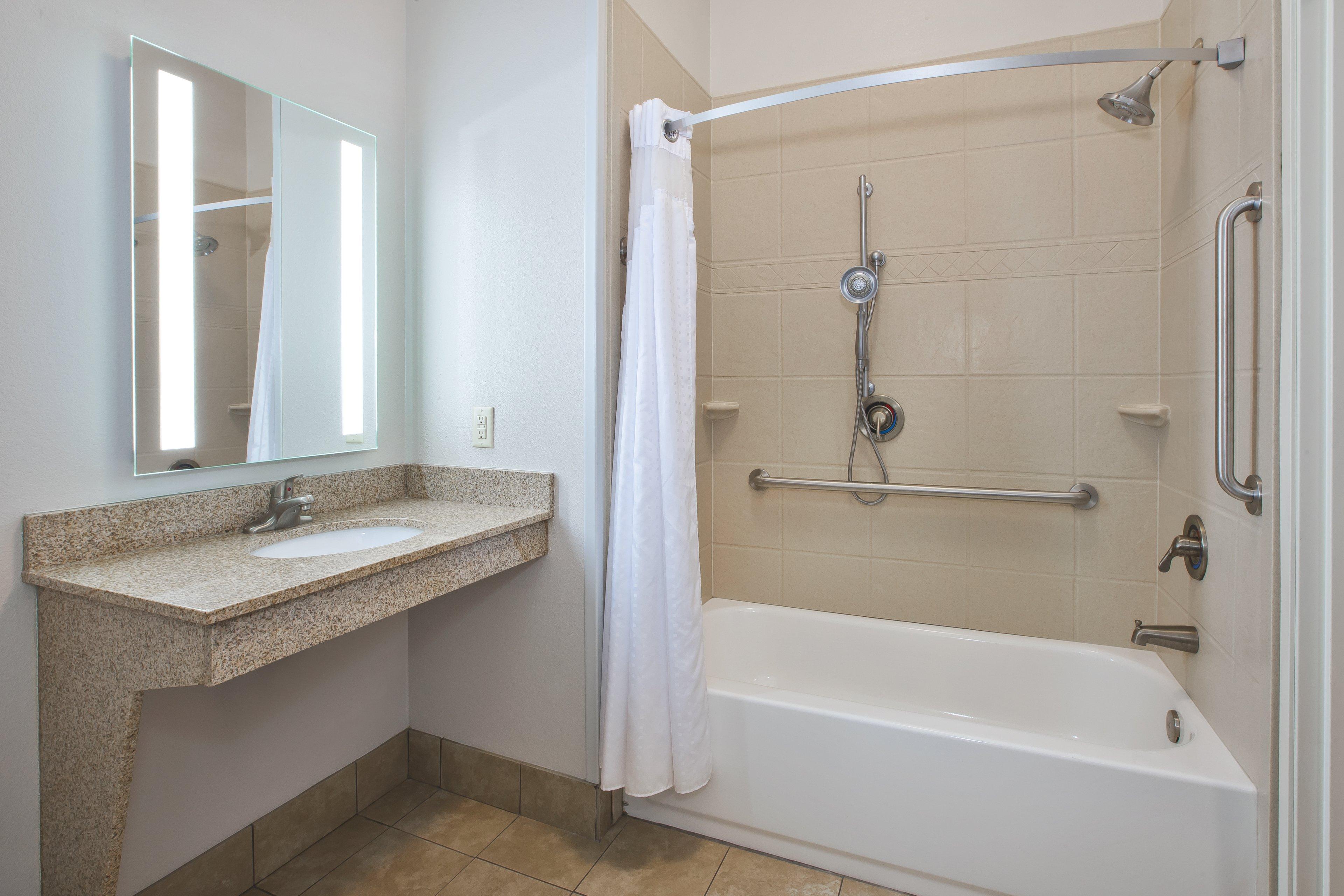 Holiday Inn Express Niles By Ihg Екстер'єр фото