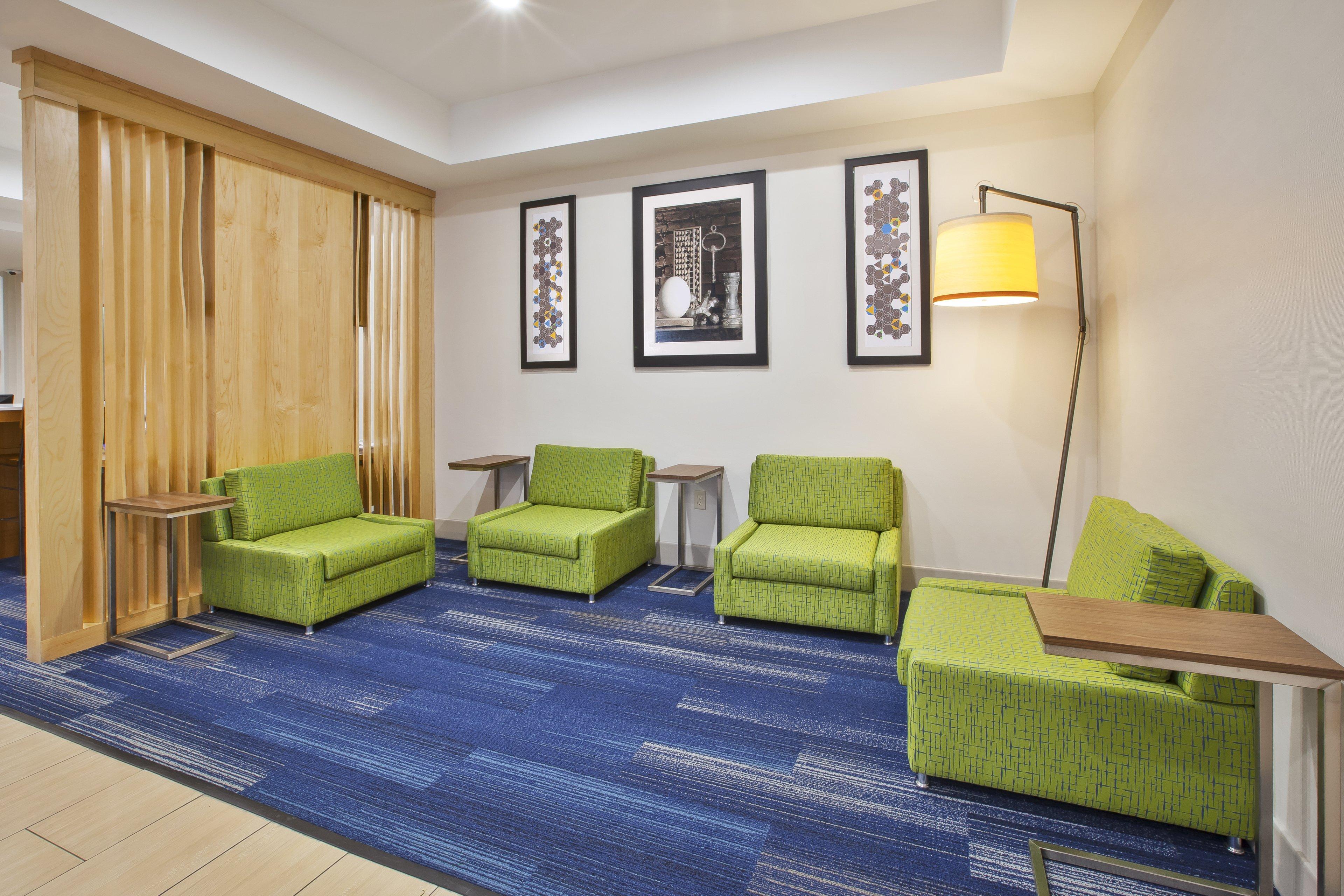 Holiday Inn Express Niles By Ihg Екстер'єр фото