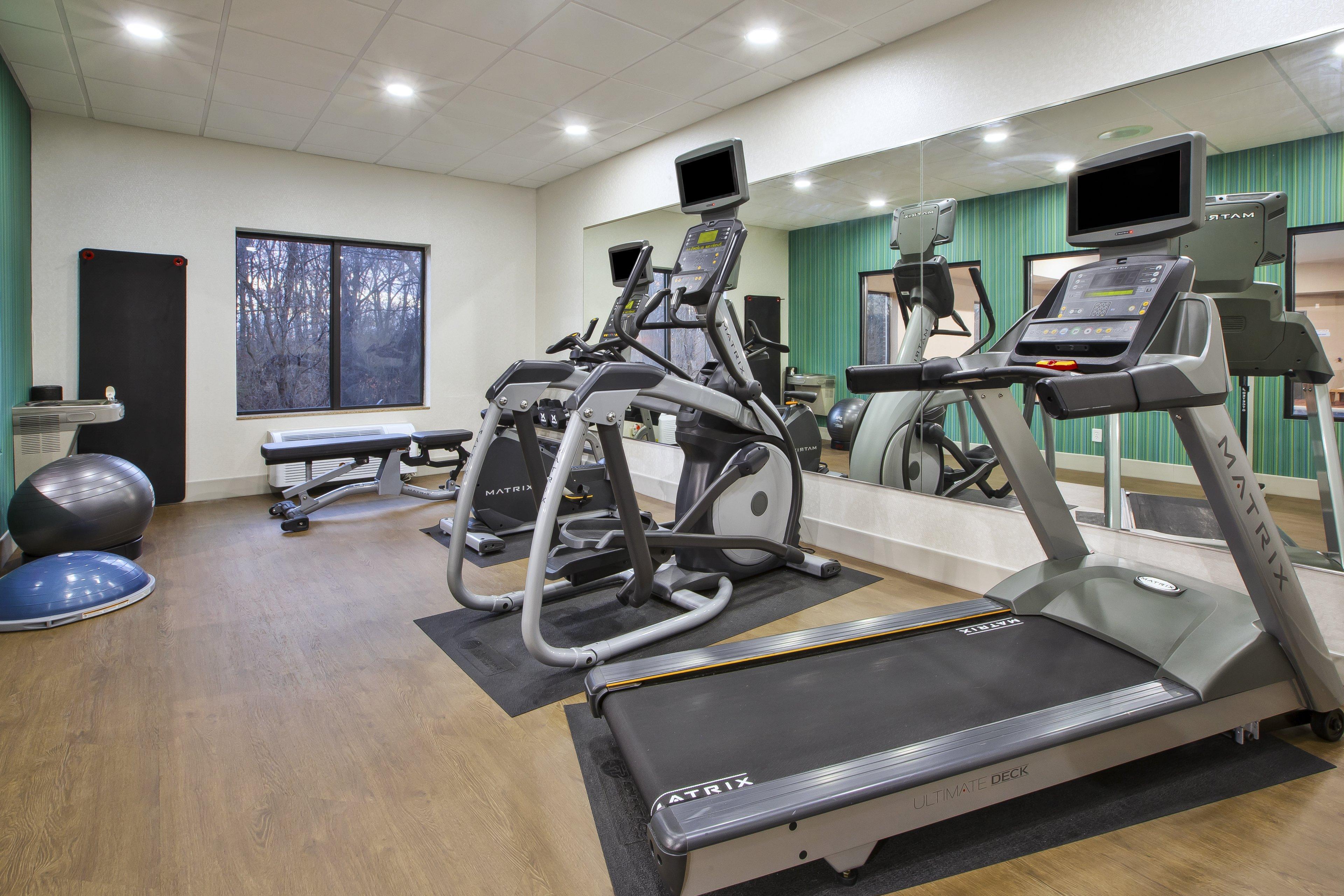 Holiday Inn Express Niles By Ihg Екстер'єр фото
