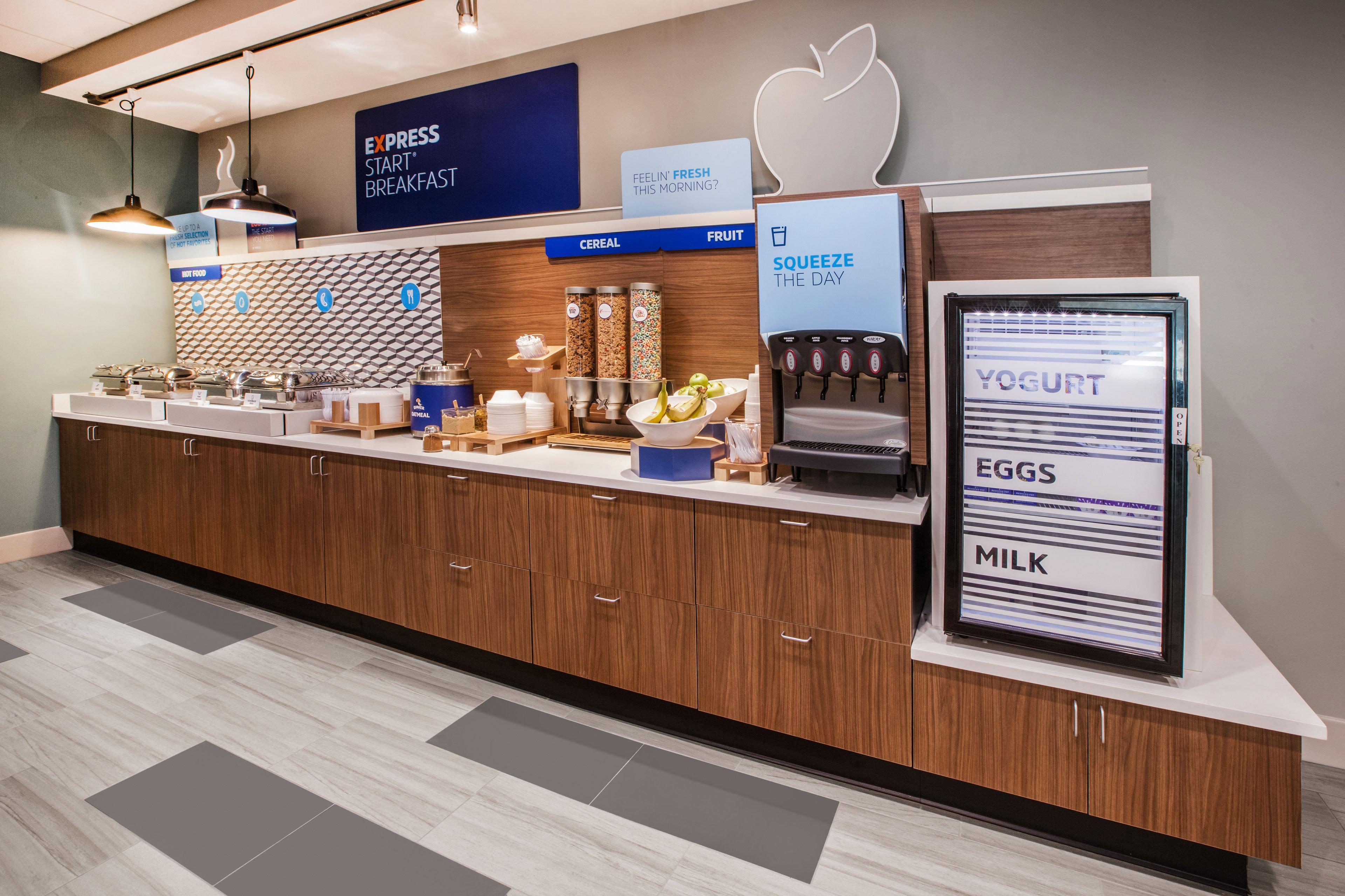Holiday Inn Express Niles By Ihg Екстер'єр фото