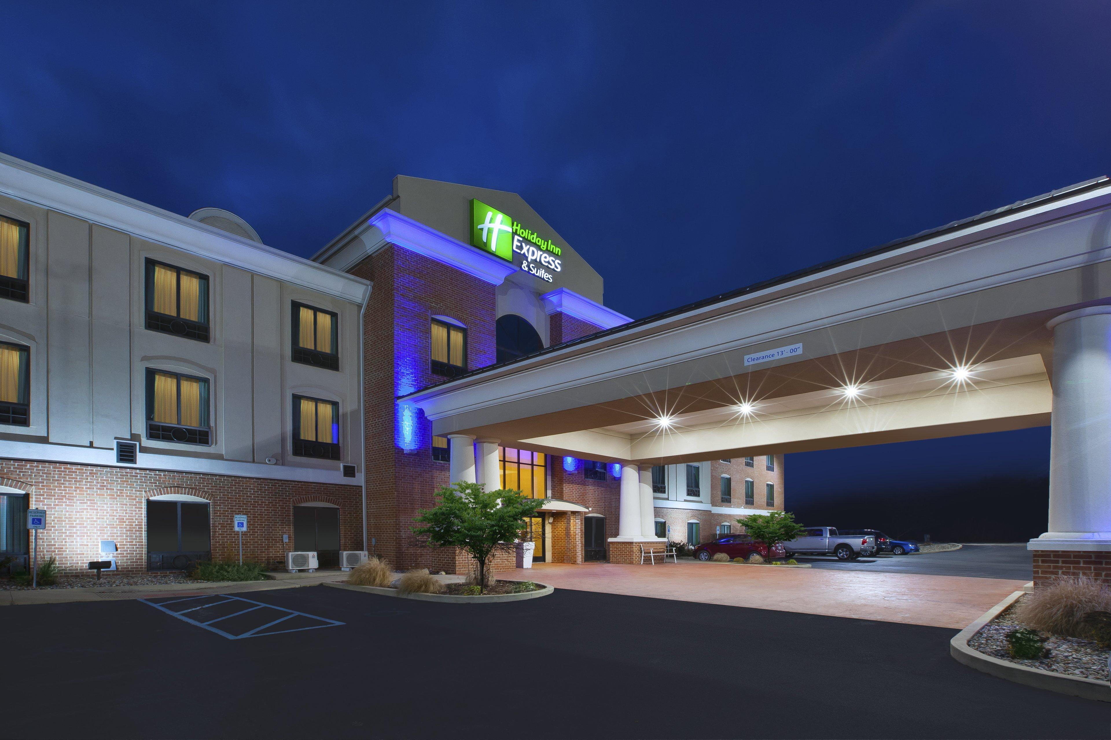 Holiday Inn Express Niles By Ihg Екстер'єр фото