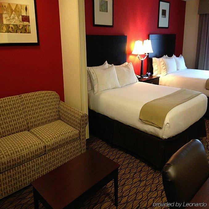 Holiday Inn Express Niles By Ihg Екстер'єр фото
