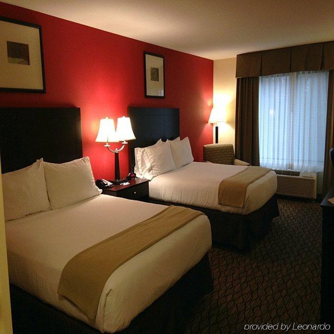 Holiday Inn Express Niles By Ihg Екстер'єр фото
