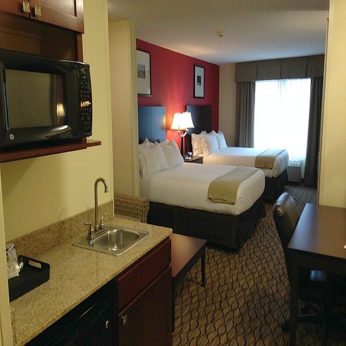 Holiday Inn Express Niles By Ihg Екстер'єр фото